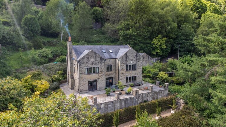 Property Image 0 Property Image 0