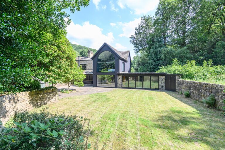 Property Image 0 Property Image 0