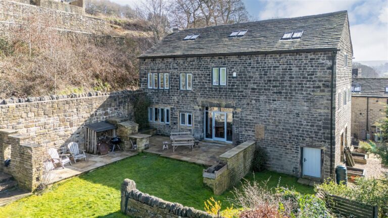 Property Image 0