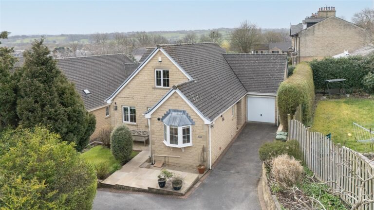 Property Image 0 Property Image 0