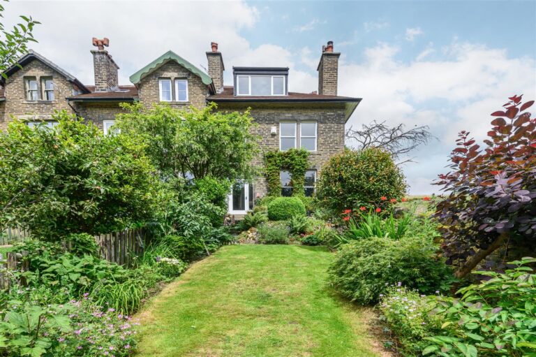 Property Image 0 Property Image 0
