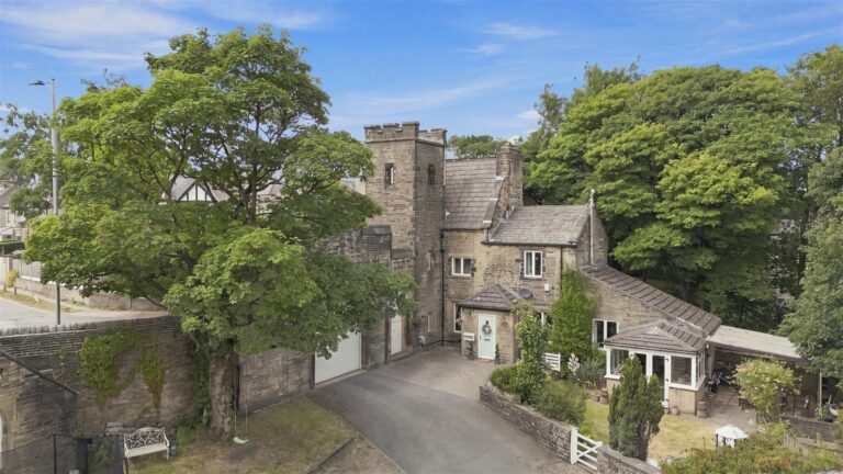Property Image 0 Property Image 0