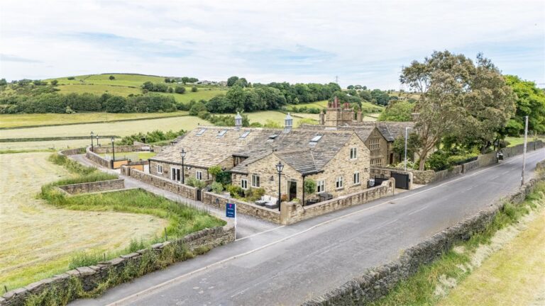 Property Image 0