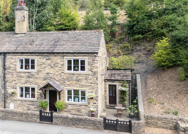 Property Image 0 Property Image 0