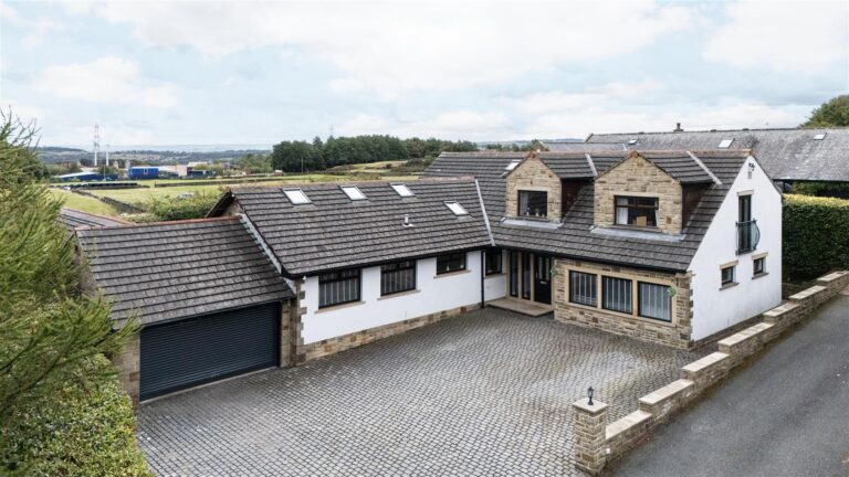 Property Image 0 Property Image 0